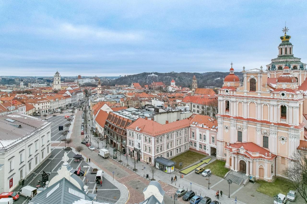 Grand Crown Aparthotel Vilnius Exterior photo